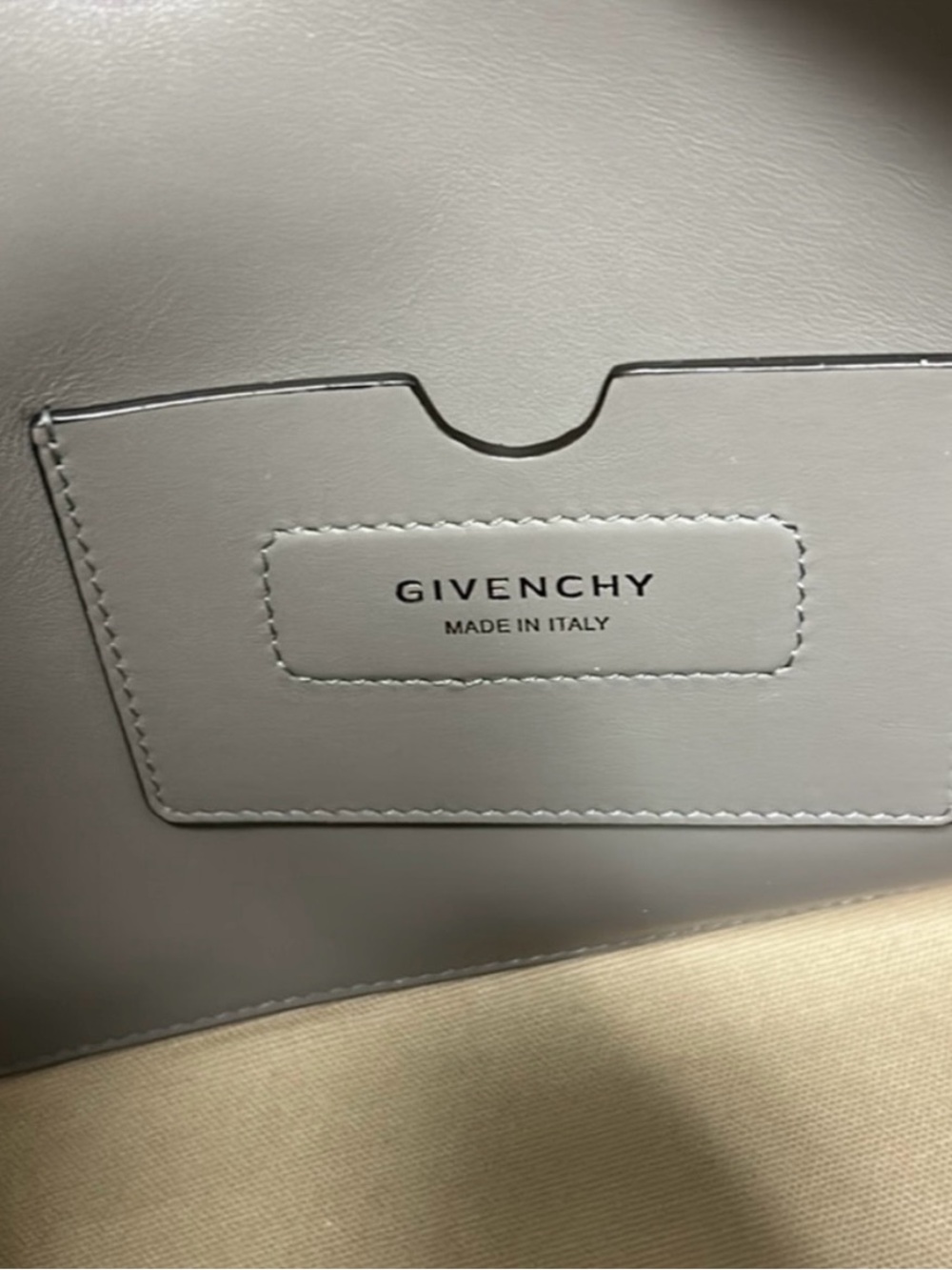 NEW Givenchy Antigona Leather Satchel Tote in Light Gray Leather - Picture 6 of 15